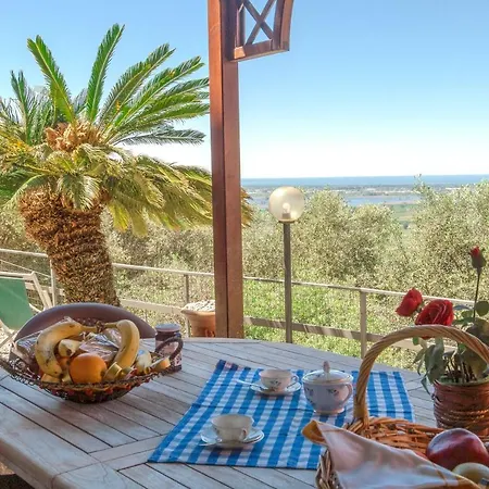 Casale Belvedere L'ulivo E La Terrazza Casa vacanze