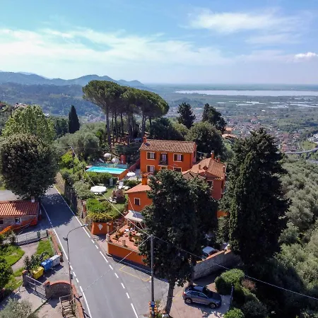 Holiday home Casale Belvedere 