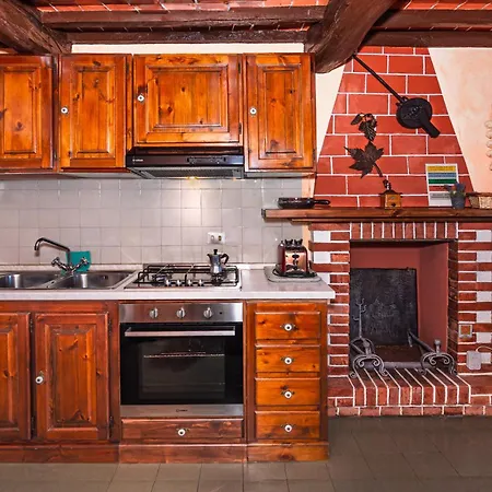 Holiday home Casale Belvedere 